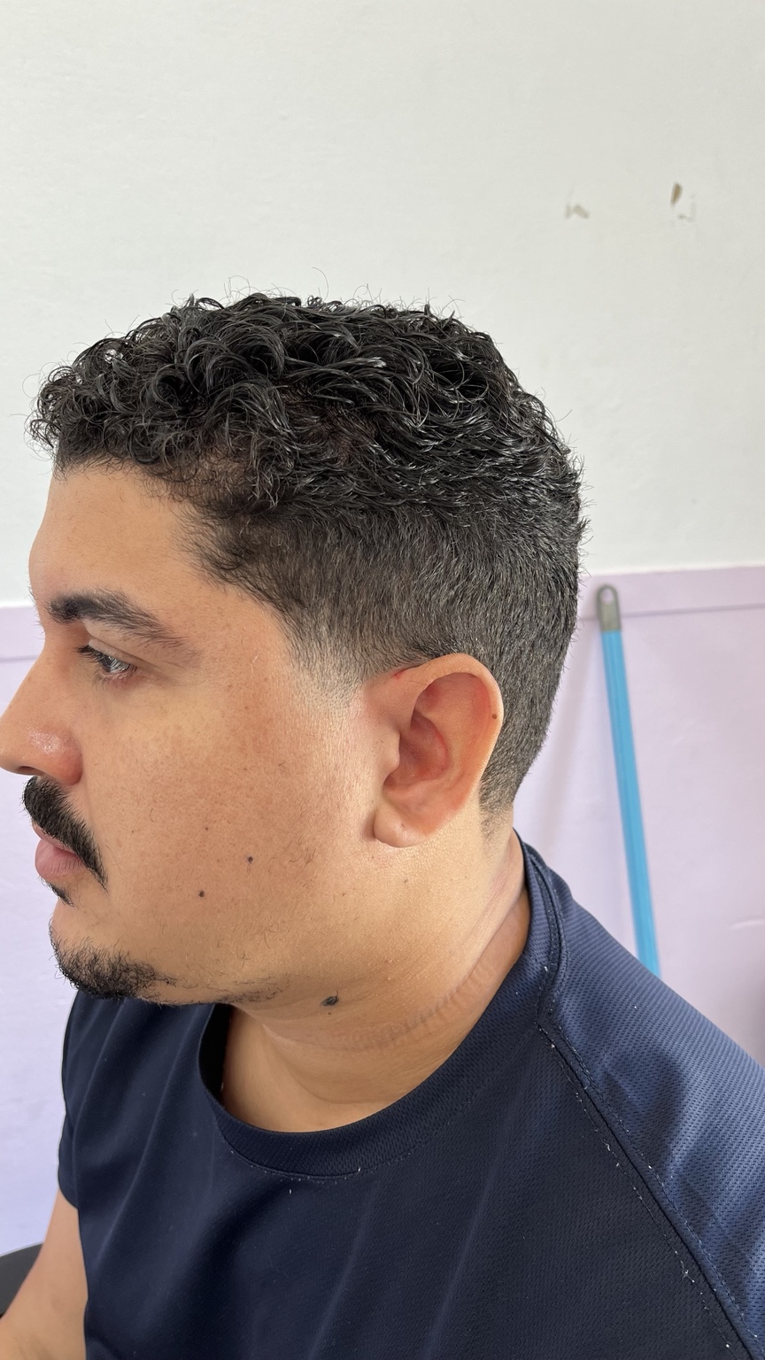 Corte masculino realizado na Salustiano's Barbearia